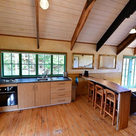 Sundance Cabin Parua Bay Exterior photo
